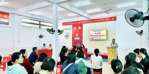 HỌP PHỤ HUYNH KHỐI 12 – CHUẨN BỊ CHO KỲ THI TỐT NGHIỆP TRUNG HỌC PHỔ THÔNG NĂM HỌC 2026